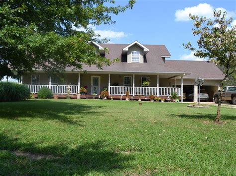 Country Home, Hobby Farm, Missouri - FARMFLIP.com