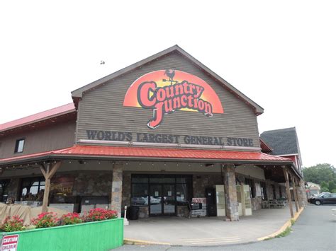 Country junction. To the right of Lisa's Creperie Dining room inside the glass doors by the elevators) 770-727-9470. Wednesday - Saturday, 10:00-5:00. Sunday 12:00-5:00. CLOSED Monday & Tuesday. Country Junction consists of 109 acres tucked away in Alvaton Georgia. This is where we raise and milk all of the Nubian goats that make our wonderful product what it is ... 