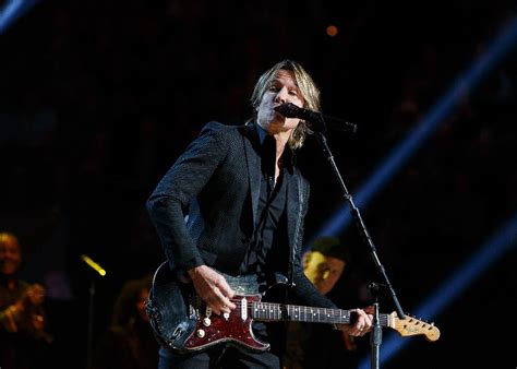 Country star Keith Urban set to return to Minnesota State Fair Grandstand