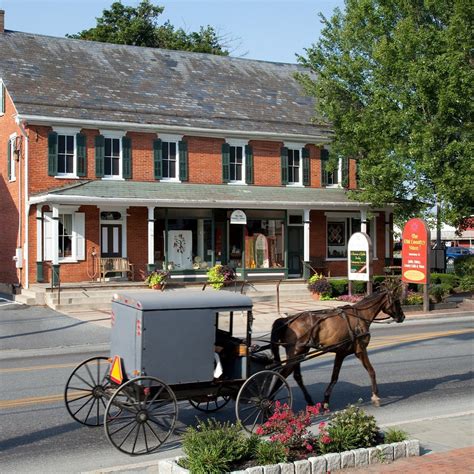 Explore our selection of Amish crafted bedroom, dining, living room, office, & outdoor furniture. Visit our store in Lancaster Pennsylvania.. 