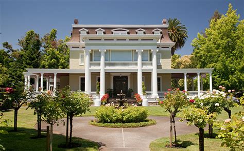 Couple opens bed and breakfast in historic building