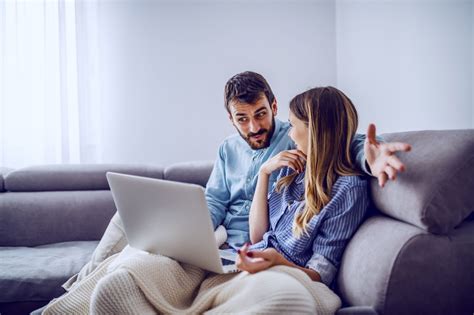 Couple therapy online. Regain. trust Serious about saving or improving your relationship? Get professional therapy from a licensed therapist. Get started. Individual and couples therapy. Regain offers convenient, affordable online therapy when you need it from licensed, board-accredited therapists. 