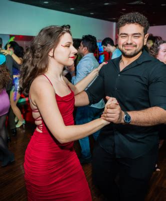 Couples dance classes montreal.  No experience needed! Add the joy of da...