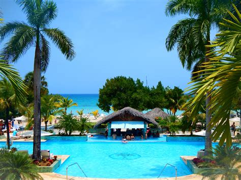Couples jamaica. Resort: Couples Negril. Established: 1988, Renovated 2006. Location: Negril, Jamaica. Airport: Montego Bay (MBJ) - Negril Aerodrome nearby for commuter flights (NEG) from MBJ. Rooms: 234 Garden view, Ocean view and Suites. Dress Code: Clothing and/or swimsuits required, except at nude beach/lounges (nudity compulsory there) Guests: … 