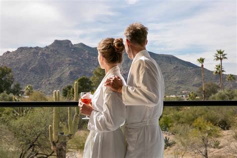 Couples therapy retreat. Are you in need of a well-deserved break from the daily grind? Look no further than an overnight spa package near you. A spa retreat is the perfect way to rejuvenate your mind, bod... 