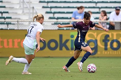 Courage earns second consecutive NWSL Challenge Cup, defeating Louisville 2-0