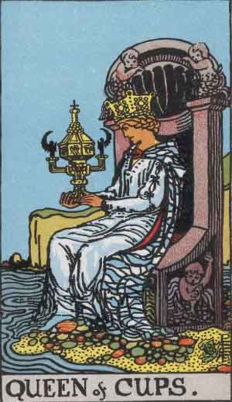 Court Cards: Queen of Cups - Exemplore