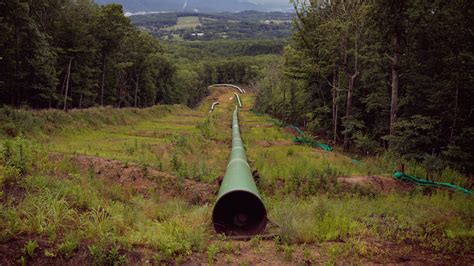 Court throws out gas pipeline’s West Virginia water permit