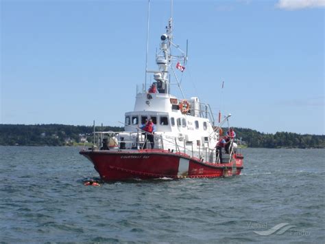 Courtenay Bay port vessels