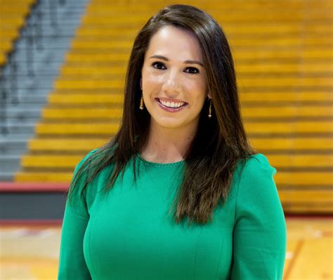 Courtney Cronin joined ESPN in 2017, originally covering the Minnesota Vikings before switching to the Chicago Bears in 2022. Courtney is a frequent panelist on Around the Horn and host of Best ...