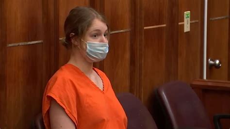 Courtney taylor only fans. Courtney Clenney, who uses the name Courtney Tailor online, was charged with murder in the second-degree with a deadly weapon. She was arrested Wednesday in Hawaii, as per police reports. 