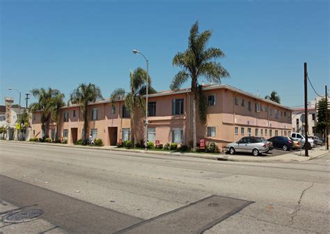 Courtyard Hawthorne Hawthorne, CA Apartments For Rent