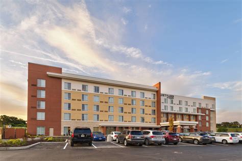 Courtyard by marriott st louis brentwood. Things To Know About Courtyard by marriott st louis brentwood. 