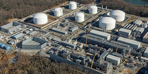 Jul 12, 2023 · The Cove Point facility in Maryland first came into operation in 1972 before being shut in seven years later. BHE, which currently operates and owns 25% of Cove Point LNG, will pay $3.5 billion ... . 