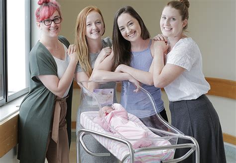 Covid-19: Hospital not accepting new mums because of midwife