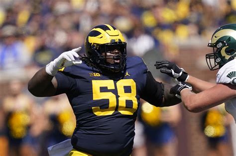 Cowboys get Michigan DT Mazi Smith 26th overall in NFL draft