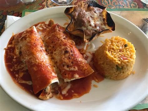 Coyote flaco. Coyote Flaco Hartford, Hartford, Connecticut. 1,963 likes · 56 talking about this · 4,746 were here. Authentic Mexican cuisine made from family recipes. A Hartford favorite for over two decades! 