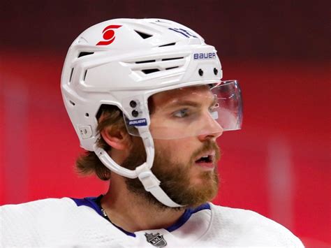 Coyotes cutting ties with Alex Galchenyuk less than 2 weeks after signing