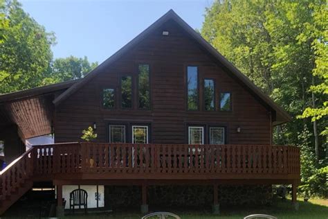 Cozy two-bedroom home with views of Lake Gogebic. , Bergland, MI …