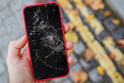 Cracked phone. Our iPhone screen repairs are simple. 1. Find a location. Walk into one of our 700+ stores, or schedule a repair online. 2. Get quality repairs. We’ll run a free diagnostic on your iPhone for free and provide fast, convenient repairs. 3. Sit back and relax. 