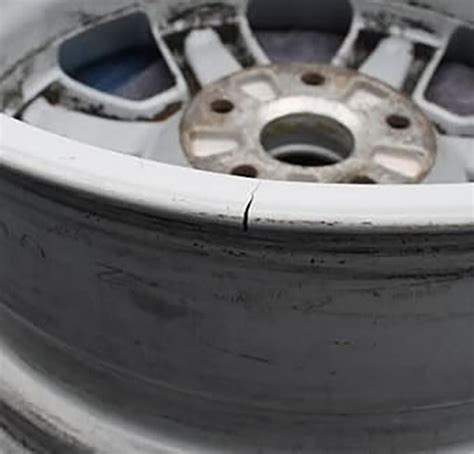 Cracked wheel repair. 864-420-6346 - Innovative Wheel Solutions - FREE estimate. 10% military discount. Bent leaking wheel repairs. Welding. Greenville, SC. 