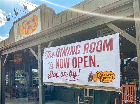 Order food online at Cracker Barrel Old Country Store, Lavonia with Tripadvisor: See 78 unbiased reviews of Cracker Barrel Old Country Store, ranked #25 on Tripadvisor among 27 restaurants in Lavonia.. 