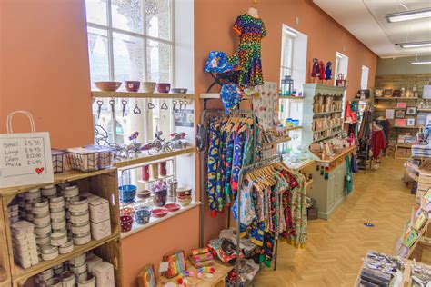 Craft And Gift Shops - aboutoban.com