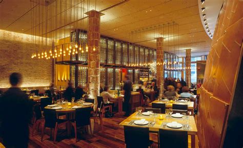 Craft new york. Everything you need to know about Tom Colicchio's flagship NYC restaurant. One of the best restaurants in NYC serving seasonal dinner, tasting menus and hosting your next event. 