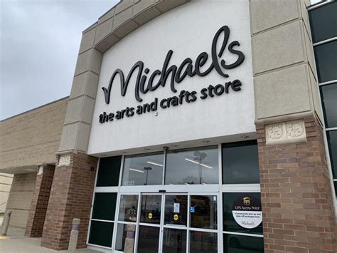 Craft stores near me michaels. 3. Parkway Centre North. (614) 277-3446. 3. 4. Easton Market. (614) 475-4123. Michaels arts and crafts stores offer a wide selection that's sure to cover your creative needs. Find inspiration at our craft store in Hilliard, Ohio. 