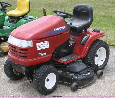 Craftsman 5000 lawn tractor. Craftsman GT5000. 18 Reviews. Average Ratings. Performance. Reliability. Safety. Overall Satisfaction. The Craftsman GT5000 garden tractor lawnmower is quite similar to the Craftsman 54 Inch 26 hp Lawn Tractor as they both have the same sized mower deck and same power output from their engines. However there is a fair few differences among them. 