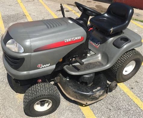 Craftsman lt2000 lawn tractor 17.5 hp manual. Owner's Manual JCRIIFTSMAN°J LAWN TRACTOR 17 HP, 42" Mower Electric Start 6 Speed Transaxle Model No. 917.271653 I _ This product has a low emission engine which operates differently from previously built engines. Before you start the en-gine, read and understand this Owner's Manual. CAUTION: Read and follow all Safety Rules and … 