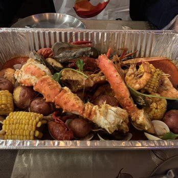 Get delivery or takeout from Crafty Crab at 4920 Central Avenue Northeast in Minneapolis. Order online and track your order live. No delivery fee on your first order!