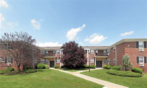 Craigslist apartments for rent in west warwick. Find out how Royal Crest Warwick Apartment Homes 42 Cedar Pond Dr, Warwick, RI 02886 Virtual Tour $1,589 - 3,098 Studio - 3 Beds Discounts (401) 214-9763 Tanglewood Village 47 Tanglewood Ct, West Warwick, RI 02893 $1,245 - 1,815 Studio - 3 Beds (401) 298-9380 Shady Oaks 35 Old Carriage Rd, West Warwick, RI 02893 $1,555 - 1,800 1-2 Beds 