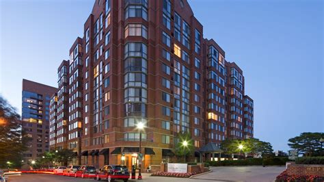Craigslist arlington va apartments. 1150 4th Street SW. Washington , DC 20024. 2.18 miles away | 0 - 2 beds. Lenox Club offers pet-friendly Pentagon City apartments with first-class amenities. Choose the one that suits you best and schedule a personal tour today! 
