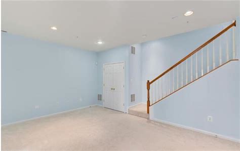 Craigslist basement for rent in silver spring md. craigslist Rooms & Shares in Washington, DC - Maryland ... SINGLE LADY wanted TO RENT Prvt furn basement apartment BOwie $1250. $1,250. ... $1200 Basement Apartment ... 