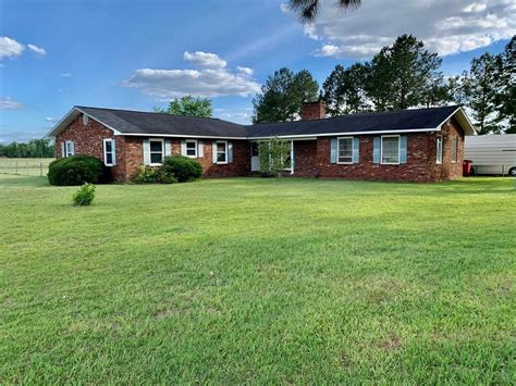 Craigslist baxley georgia. 8/30 · Rome, Ga no image need a place to rent (rent) 4h ago · Lovejoy no image Automobile company for sale or trade 10/12 · • • • Room for rental if like weekly rate is $160.00 or … 
