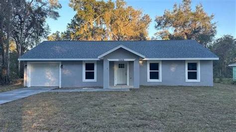 Craigslist belleview. House 3 Beds 2 Baths 1,338 ft 2. 4331 SE 106th Place. Belleview, FL 34420. 3 bed/ 2 bath - Hawks Point. 3 Bedroom, 2 Bath home located in Hawks Point in Belleview. Home features a large fenced yard, natural wood interior trim, enclosed patio and much more. Pet info: 2 Dogs Up To 50LBS Combined or 1 Dog Up To 50LBS. 