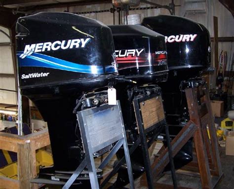 Craigslist boat motors for sale. Outboard boat motors with two cycles manufactured by Johnson and Evinrude after 1964 require a 2 percent fuel to oil mixture. Use 1 cup of outboard motor oil for every 3 gallons of gasoline. 