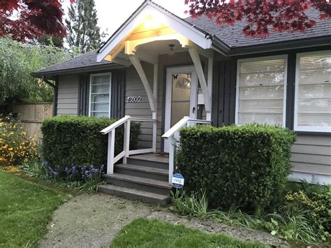 craigslist Housing "rent" in Fraser Valley, BC. see also. Bright & Spacious 1-Bedroom. $1,425. Chilliwack ... 3 Bed room Rancher for Rent-chilliwack. $2,250. Chilliwack. 