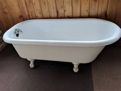 craigslist. see also. 5 ft claw foot bath tub. $120. Claw foot tub - b