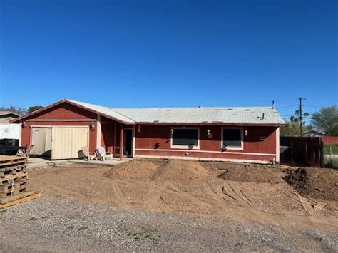 Craigslist coolidge az. Coolidge is a city in Pinal County, Arizona, United States.According to the 2020 census, the city's population is 13,218.. Coolidge is home of the Casa Grande Ruins National Monument.The monument was the first historic … 