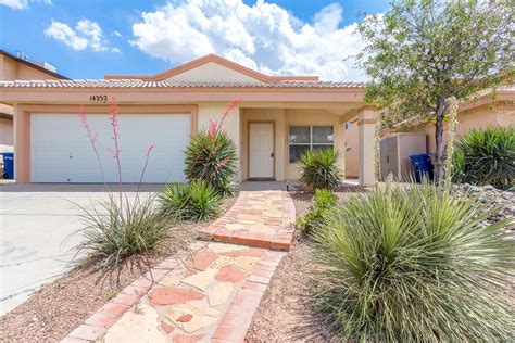 Post For Sale by Owner; Home Loans Open Home Loans sub-menu. Touring homes & making offers. Discover Zillow Home Loans; See how much you qualify for; ... East Side El Paso Houses For Rent. 114 results. Sort: Default. 11317 Lake Geneva Dr, El Paso, TX 79936. $1,350/mo. 3 bds; 2.5 ba; 1,100 sqft - House for rent..