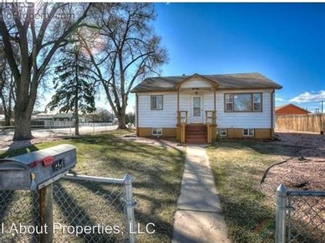 Craigslist en greeley colorado. Zillow has 192 homes for sale in Greeley CO. View listing photos, review sales history, and use our detailed real estate filters to find the perfect place. 