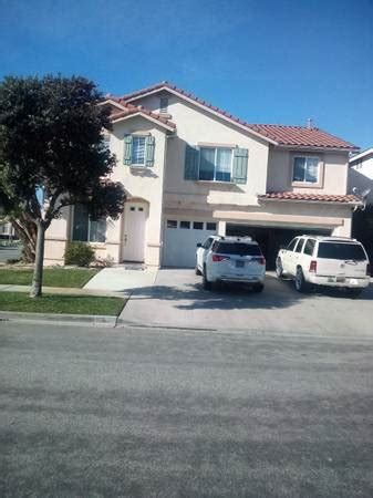 Craigslist en oxnard. Get a great Oxnard, CA rental on Apartments.com! Use our search filters to browse all 574 apartments and score your perfect place! 