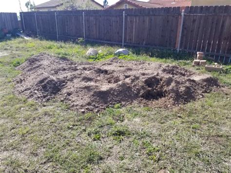 craigslist Free Stuff in Albuquerque. see also. free chairs, couch, sliding glass door. $0. north valley Panasonic 50” Plasma TV - FREE. $0. Rio ... FREE DIRT! $0. swivel chair. $0. Albuquerque Free wood. $0. Tijeras Free Food. $0. …. 