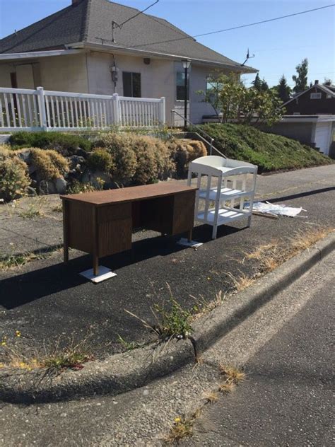 craigslist Free Stuff "file cabinet" in Seattle-tacoma - Tacoma. see also. 2 Drawer Wooden File Cabinet 36" x 18" x 30" - Needs rekeying. $0. Sumner File cabinet. $0. Puyallup Free desk and printer. $0. N Tacoma Free Stuff. $0. Puyallup .... 