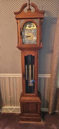 craigslist For Sale "grandfather clock" in St Louis, MO. see also *OBO* New Howard Miller Grandfather Floor Clock (Can Deliver) ... Howard Miller 610-415 grandfather .... 