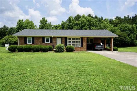Houses For Rent in Henderson County, NC. Explore 30 houses for rent in Henderson County with rental rates ranging from $649 to $5,990, giving you a great selection of …. 