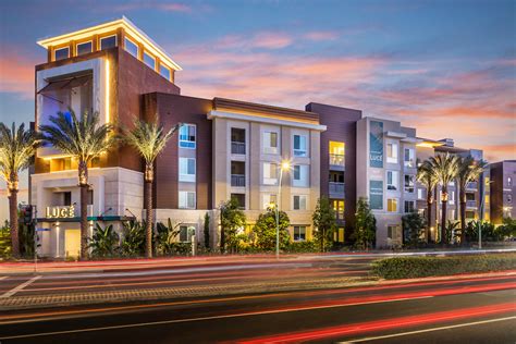 Apartments / Housing For Rent near Huntington Beach, CA 92646 - craigslist ... Luxurious Living that's Affordable - Rentals in Huntington Beach. 2 Beds, 2 Bath. $3,450.. 