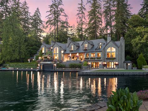 Craigslist lake oswego oregon. Search 35 Single Family Homes For Rent in Lake Oswego, Oregon. Explore rentals by neighborhoods, schools, local guides and more on Trulia! 